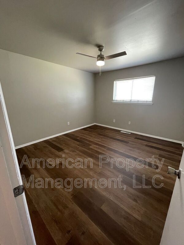 Building Photo - 7217 E 55th Pl