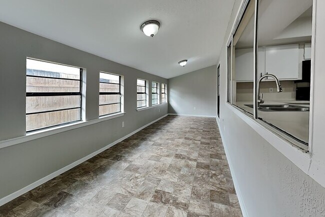 Building Photo - 3839 Casa Del Sol Ln