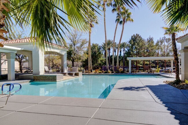 Building Photo - 4 Bedroom Home in Green Valley Ranch