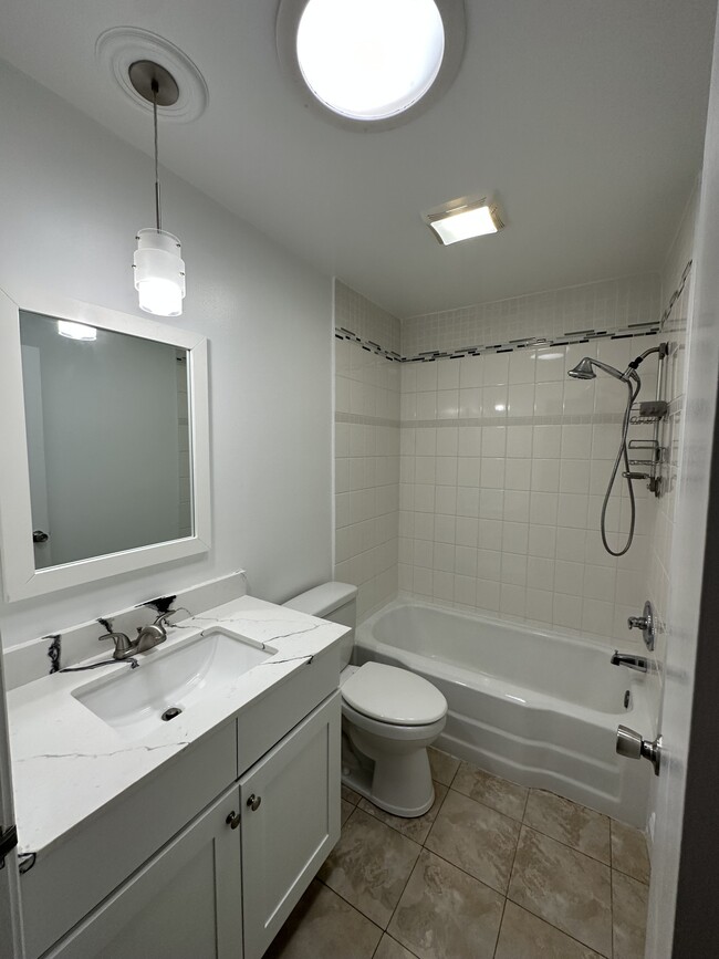 2nd floor bath - 1410 Delaware Ave