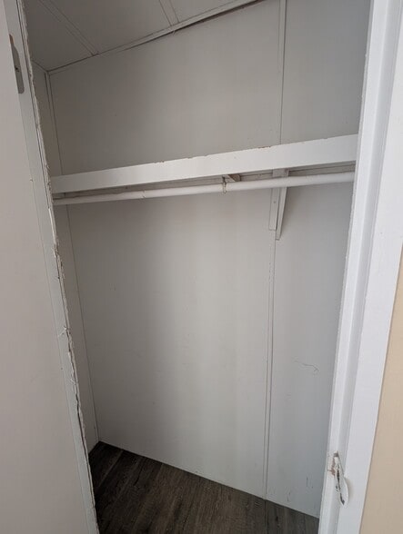 Building Photo - 3276 Mt Tabor Rd