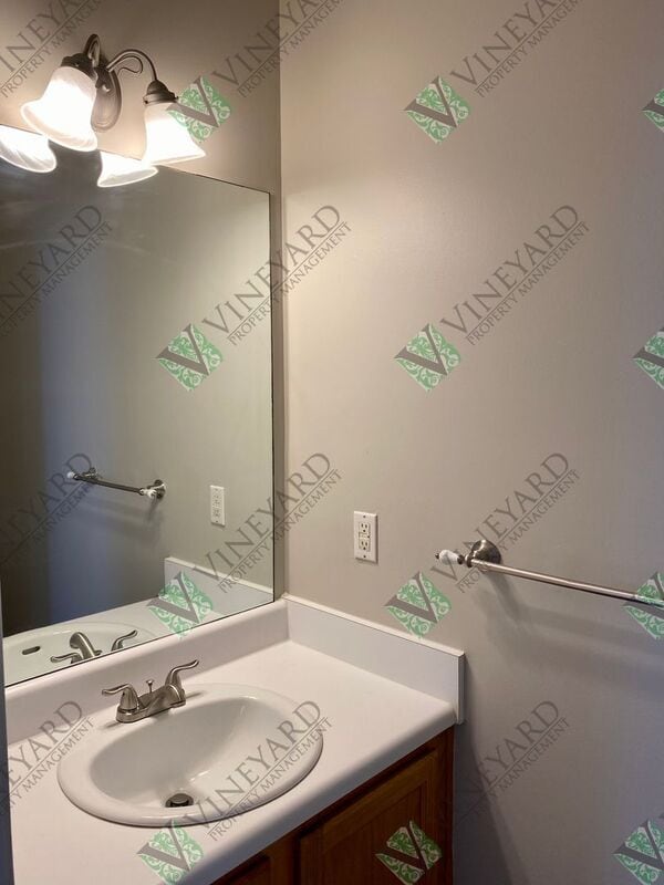 Building Photo - 3325 Chastain Landings Ct