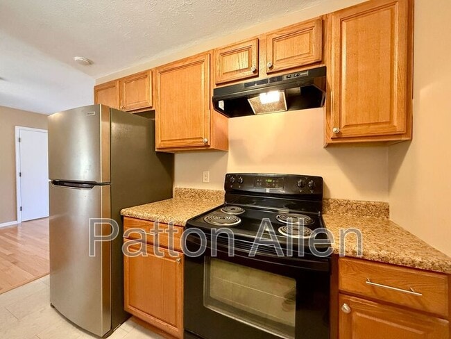 Building Photo - 12 W Haith Dr