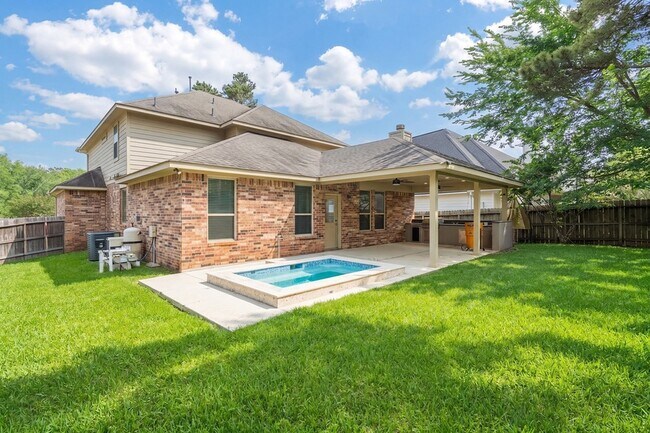 Building Photo - 13302 Hidden Valley Dr