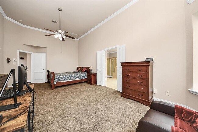 Building Photo - 22719 Shieldhall Ln