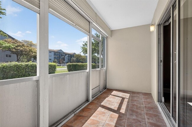 Building Photo - 12500 SW 5th Ct