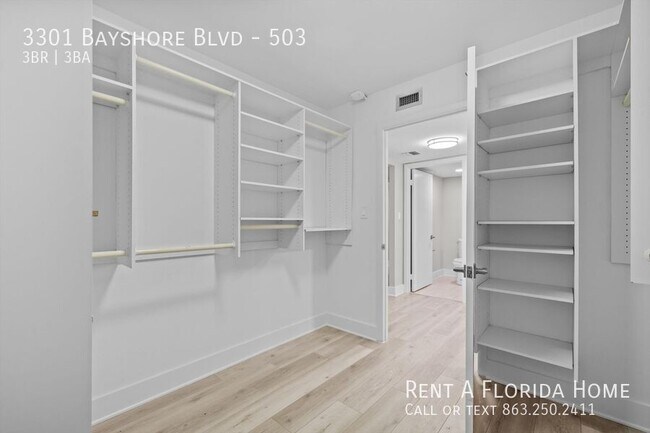 Building Photo - 3301 Bayshore Blvd