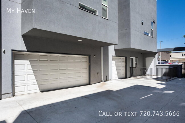 Building Photo - 2922 W 26th Ave