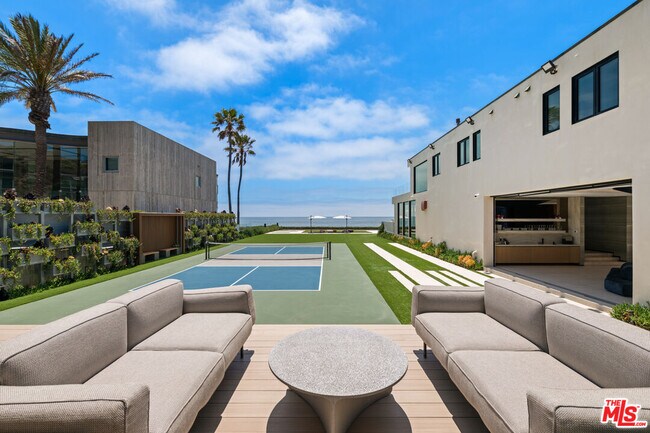 Building Photo - 31100 Broad Beach Rd