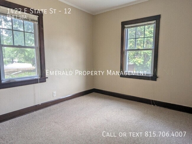 Building Photo - 1422 E State St