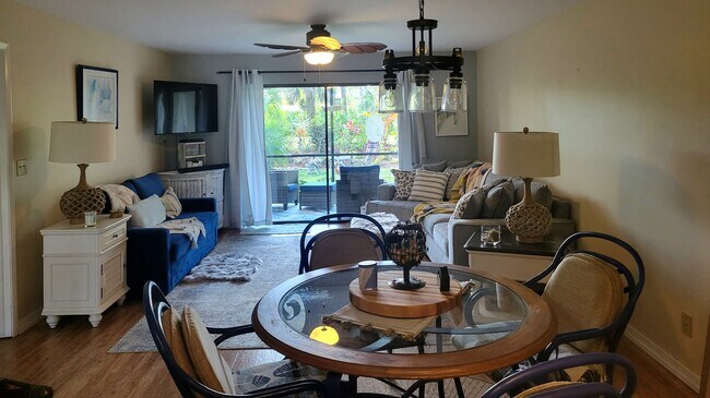 Building Photo - 202 Pinebrook Dr