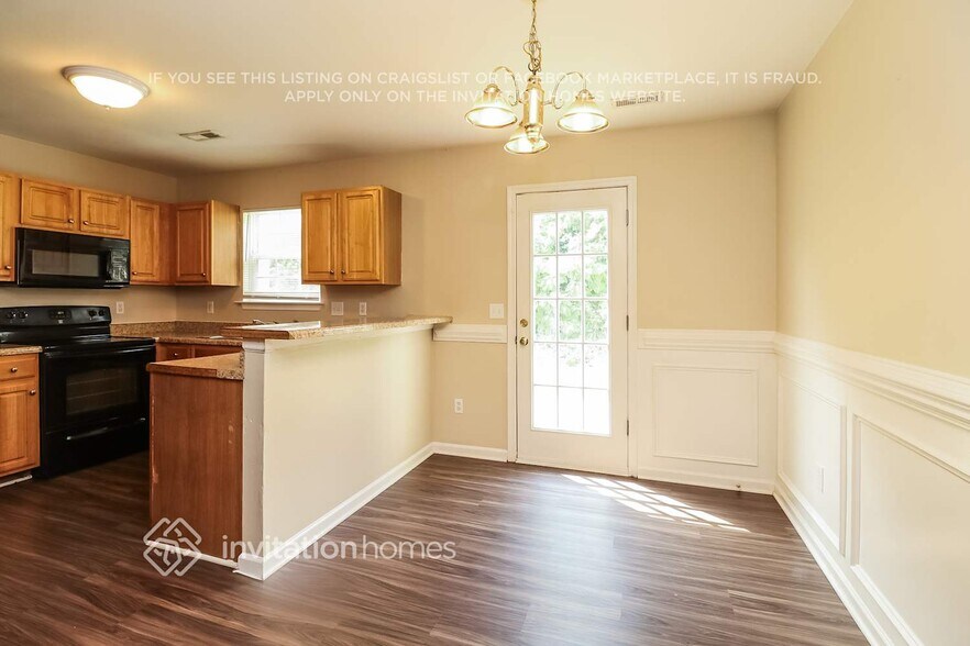 Building Photo - 4118 Hathaway Hills Dr