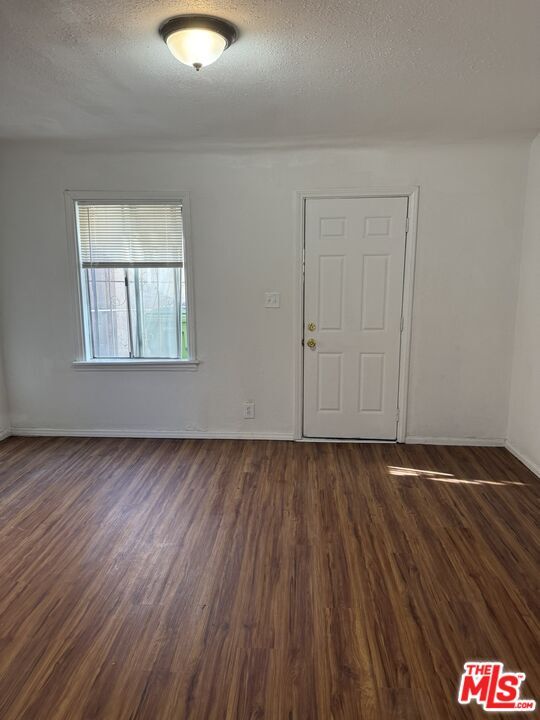 Building Photo - 5042 Ferndale St