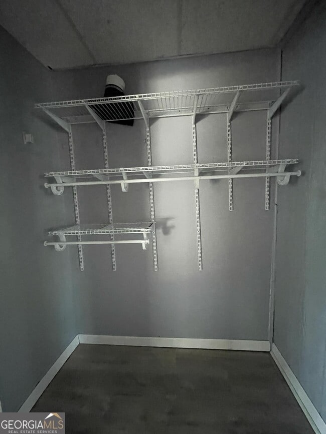 Building Photo - 103 Dwayne Dr