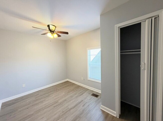 Building Photo - 1756-1756 S Delaware St