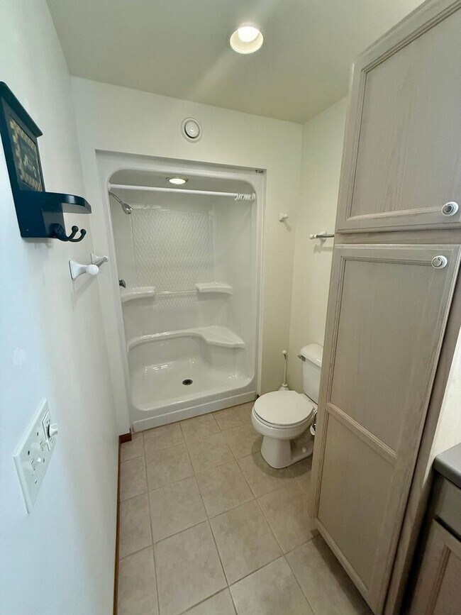 Building Photo - 149913-149913 Wineberry Ln