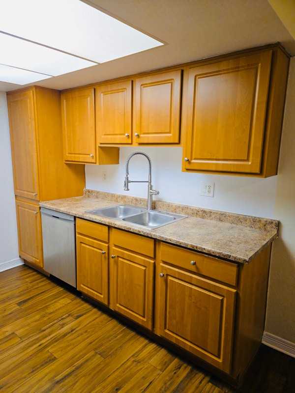 Building Photo - 3010 N Maryvale Pkwy