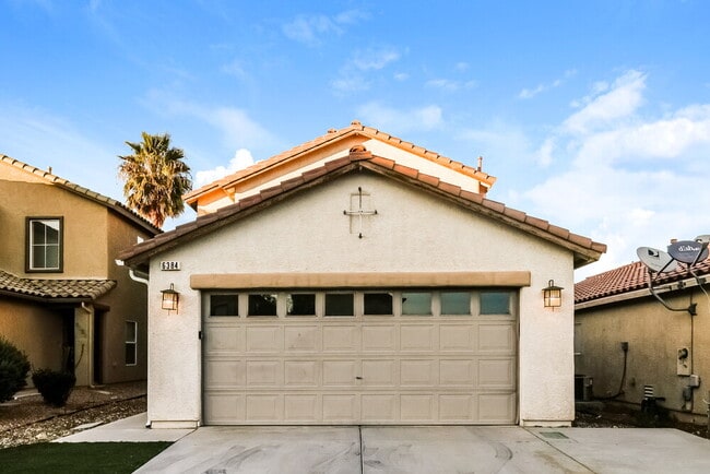 Building Photo - 6384 Whispering Clouds Ct