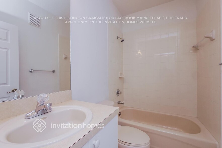 Building Photo - 12241 SW 124th Ct