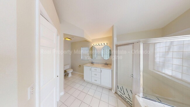 Building Photo - 5662 Rywood Dr