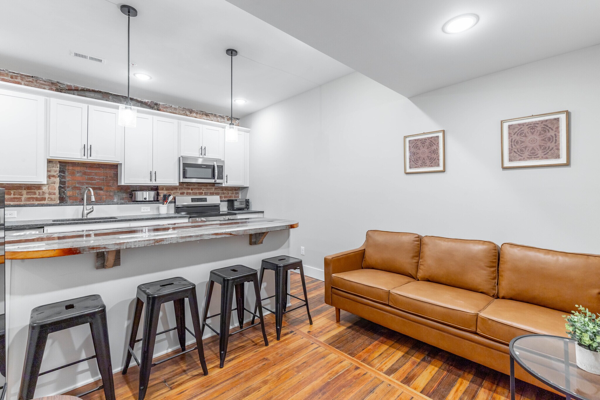 Building Photo - 1108 McCallie Ave