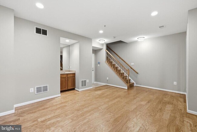 Building Photo - 120 Cameron Station Blvd