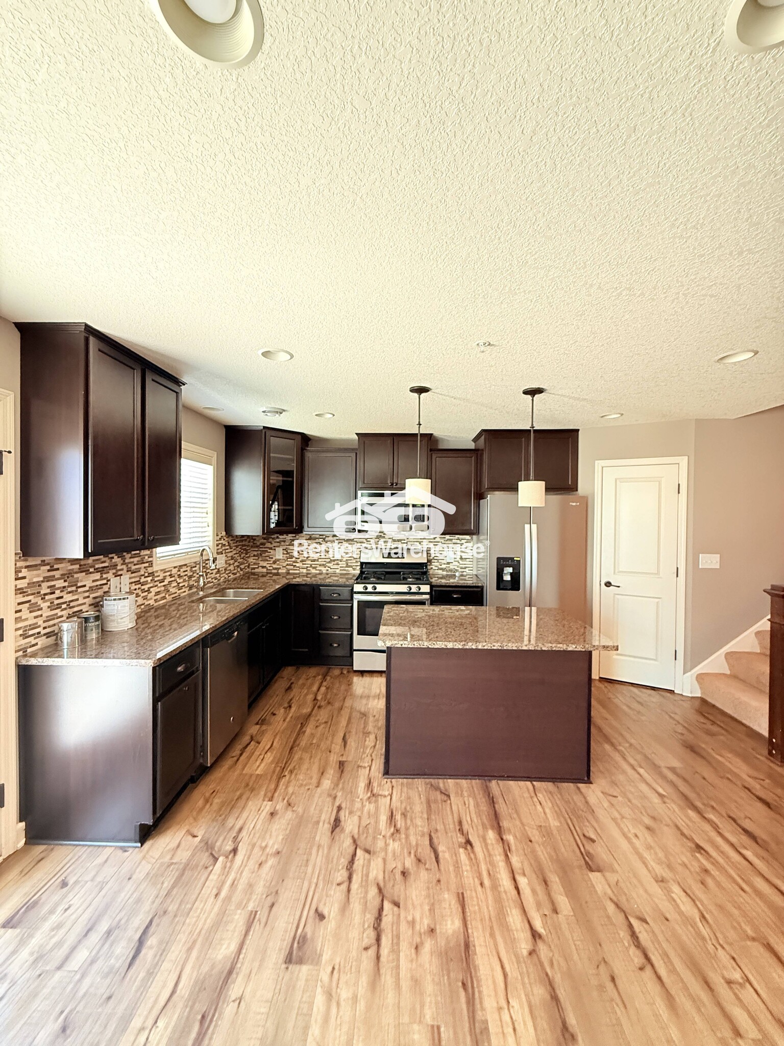 Building Photo - 3273 Red Oak Trail