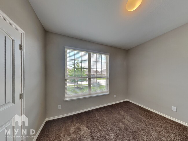 Building Photo - 622 Bassett Hall Rd
