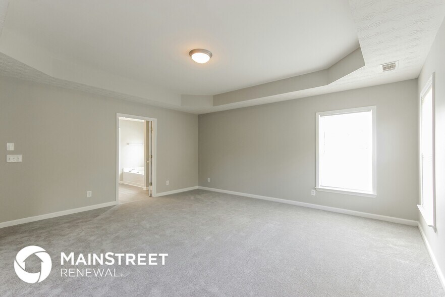 Building Photo - 3120 Baywood Ct