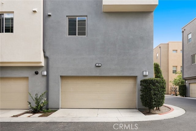 Building Photo - 175 Cadence