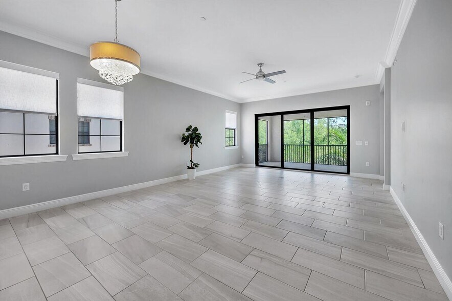 Building Photo - 16386 Viansa Wy