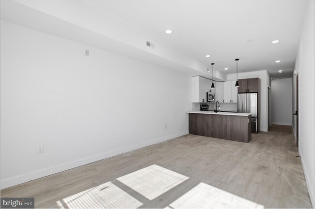 Building Photo - 2346 N 16th St