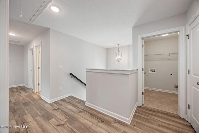 Building Photo - 424 Arrowwood Dr