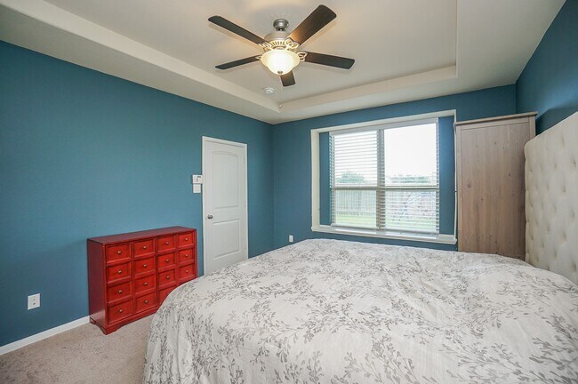Building Photo - 9506 Bonbrook Bend Ln