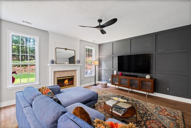 Building Photo - 135 Sable Pointe Dr