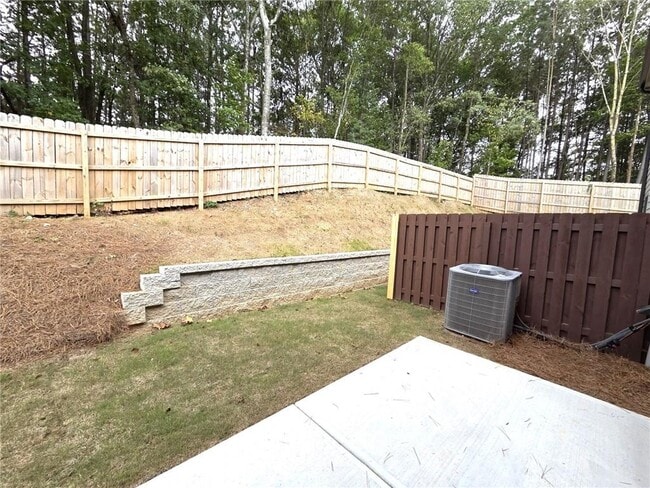 Building Photo - 1416 Lucan Ln