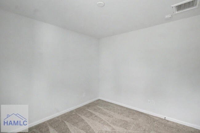 Building Photo - 137 Castaway Ct