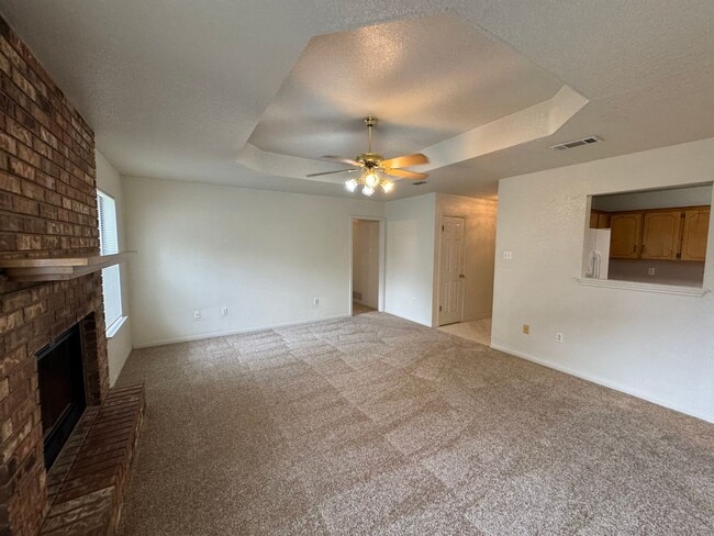 Building Photo - 208 W Blancas Dr