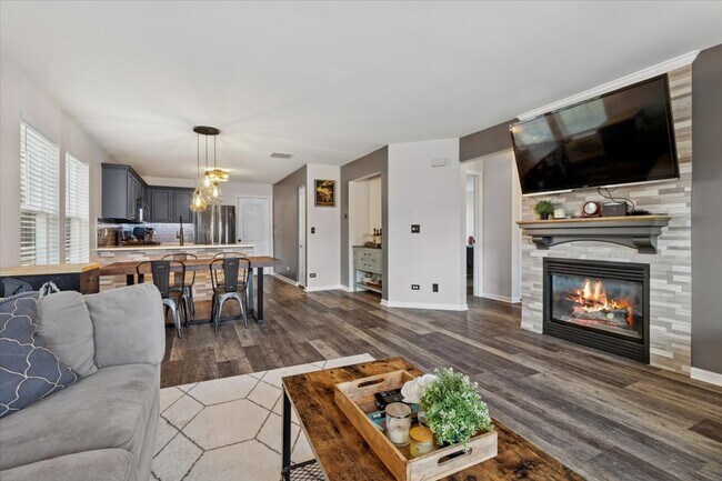 Building Photo - 60 Wingate Dr