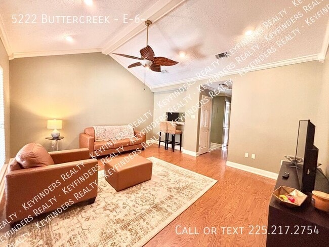 Building Photo - 5222 Buttercreek-E-6-