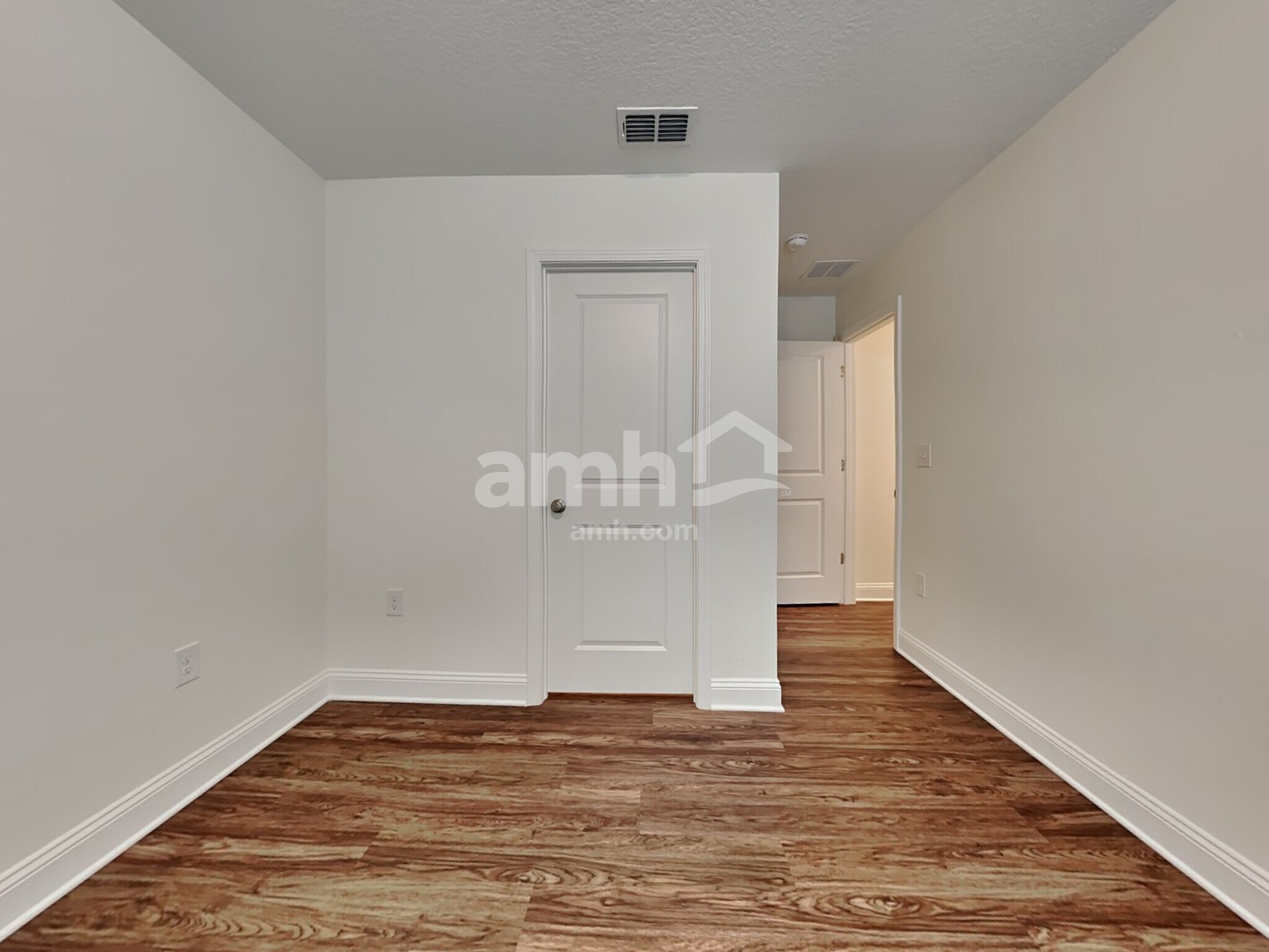 Building Photo - 2987 Hill Valley Ln