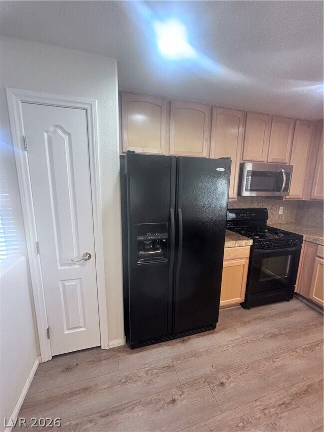 Building Photo - 5450 Cardinal Ridge Ct