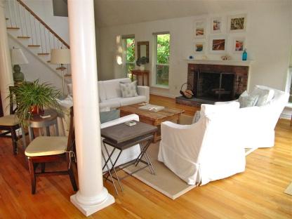 Building Photo - 11 Monument Ln