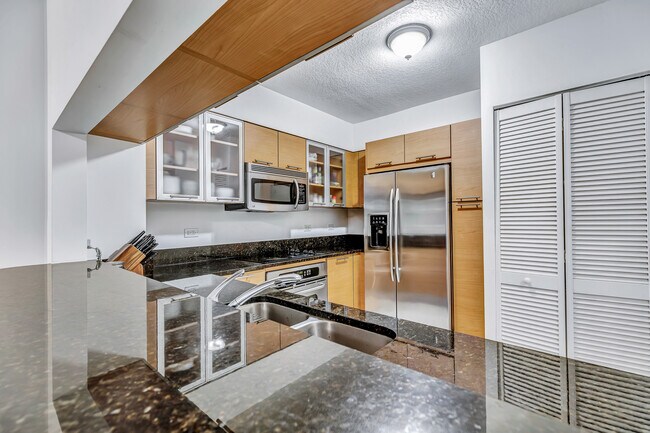 Building Photo - 31 SE 5th St