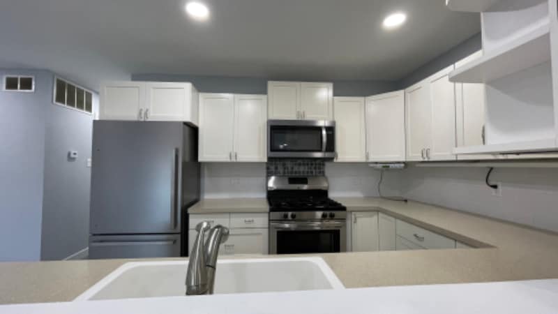 Building Photo - 9144 Ellie Dr