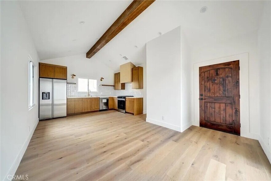 Building Photo - 1569 Wesley Ave