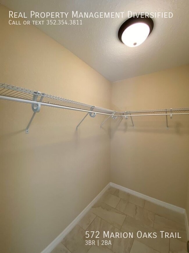 Building Photo - 572 Marion Oaks Trail