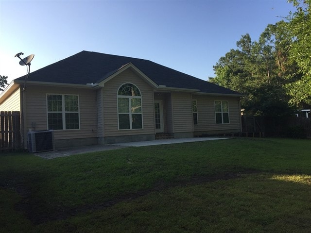 Building Photo - 171 Arbor Village Dr