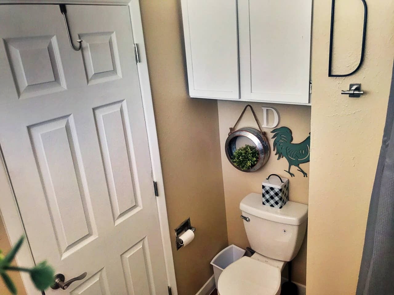 Building Photo - 13016 Constitution Ave NE