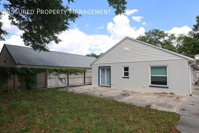 Building Photo - 9942 Dean Oaks Ct